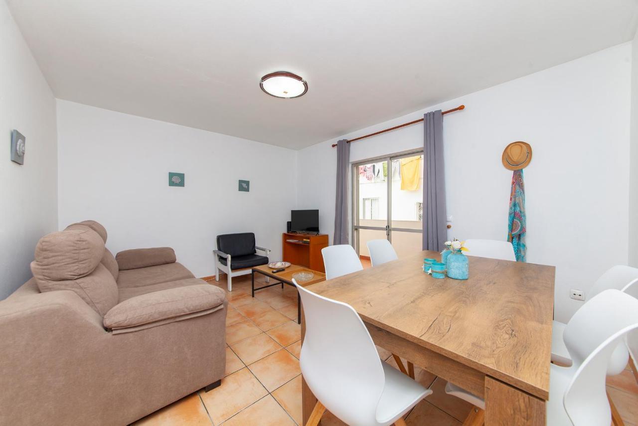 B18 - Village Street Apartment Lagos Kültér fotó